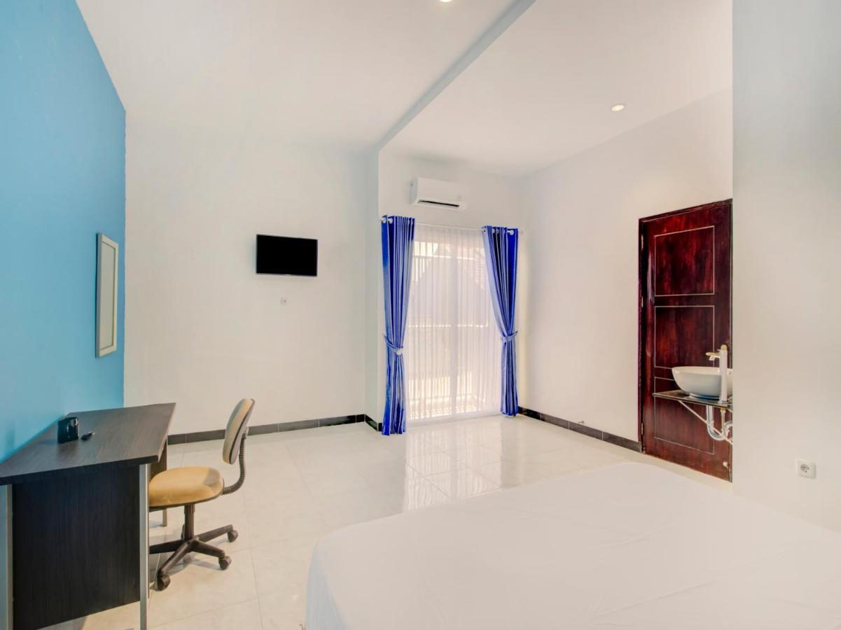 Oyo Life 3987 Kost Aditya Sorabaya Extérieur photo